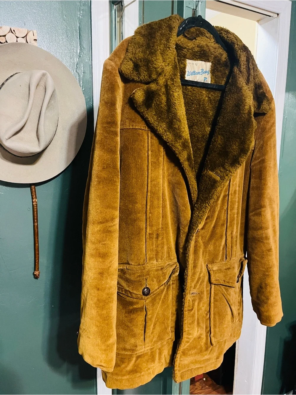 William Barry Men's Tan/Brown Corduroy Sherpa Jacket